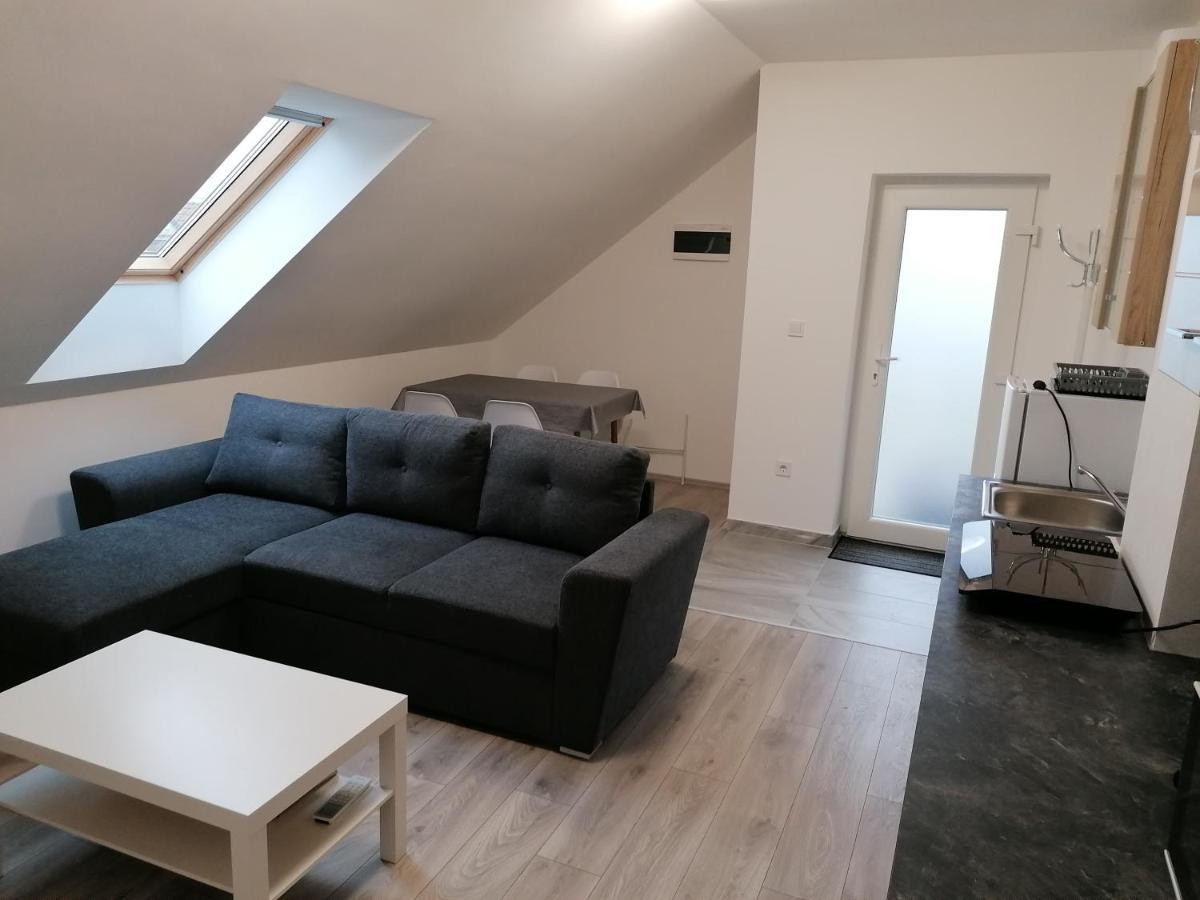 Mohacs Apartman Экстерьер фото